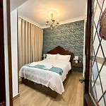 Cason De Lopez Apartment *